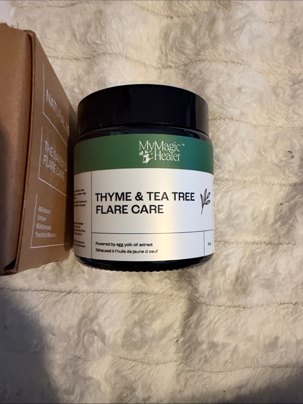 Magic Thyme & Tea Tree Flare Care Jar - Green and Black